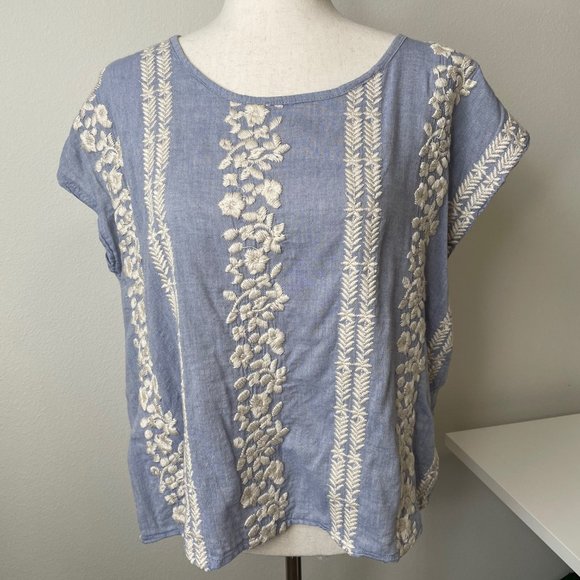 Fresh Produce Organic Cotton Floral Embroidered Top Made in USA - Picture 5 of 11